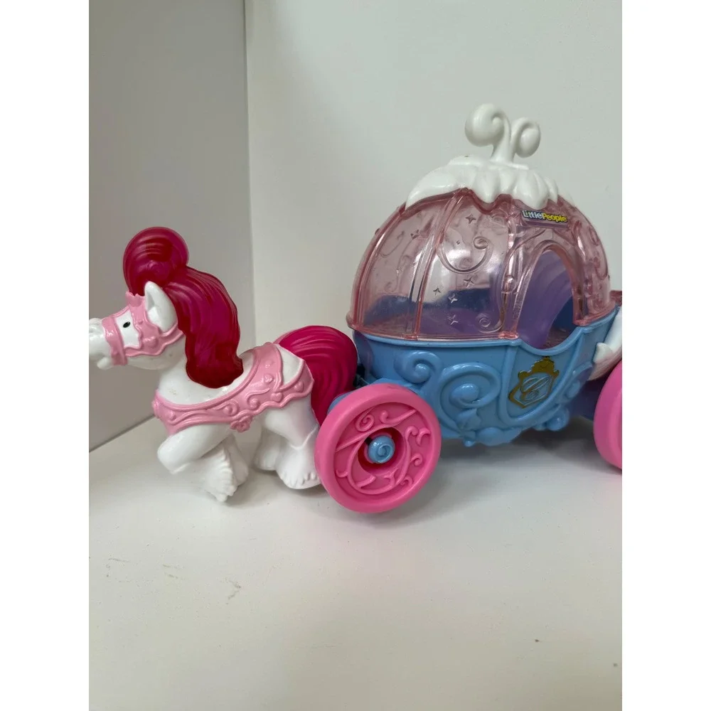 Fisher-Price Little People Cinderella Carriage Kids Blue Pink Horse Toy working